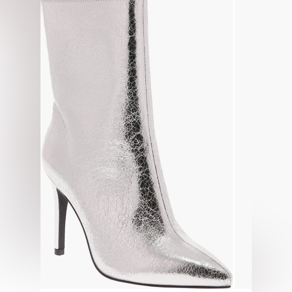 Mardi Pointed Toe Bootie